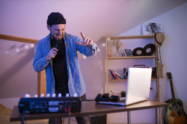 How Technology is Transforming the Music Industry